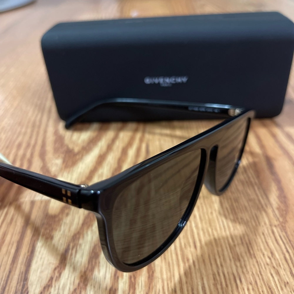 Givenchy Unisex GV 7124/S 57mm Sunglasses - Picture 7 of 9